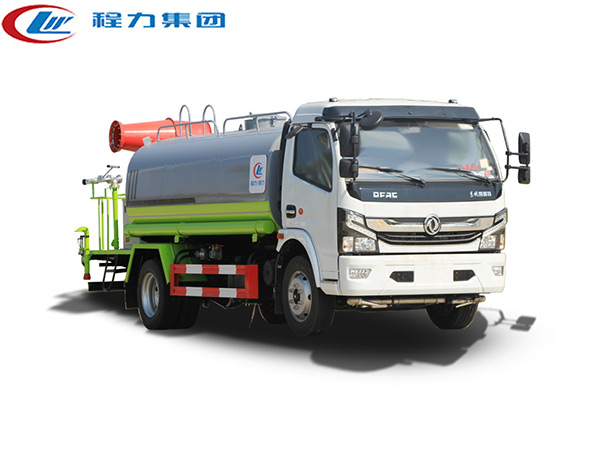 國六大多利卡噴霧車