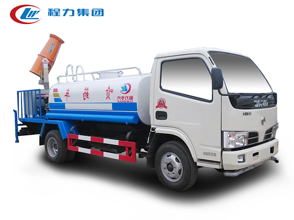東風(fēng)5立方霧炮噴灑車（小型農(nóng)藥噴灑車）