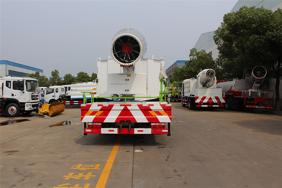 國六D9-華力60米霧炮車 (6).jpg